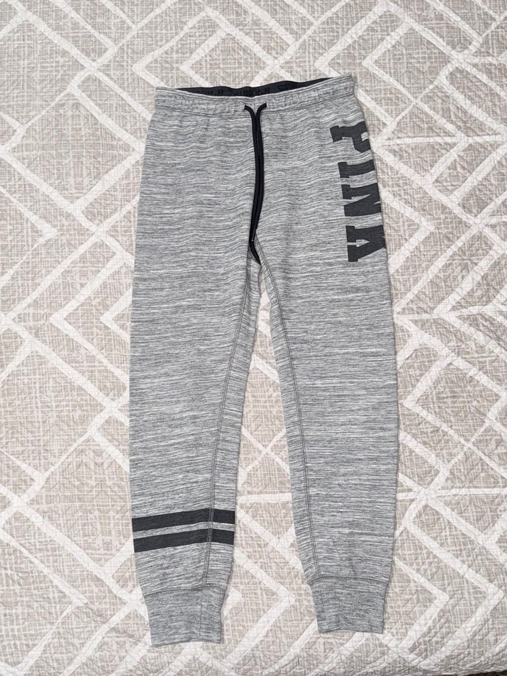 PINK Victoria's Secret Heather Gray Women’s Jogger Pants with Black Logo
